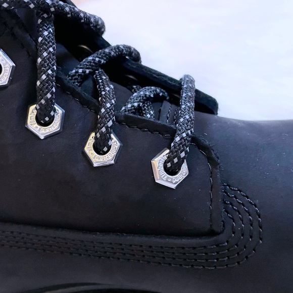 Timberland Women’s 6 Inch Logo Collar Waterproof Black Boots - Picture 5 of 8